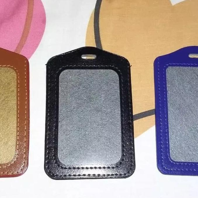 

Casing ID Card Kulit Imitasi Portrait / Frame Id / Cover id Card