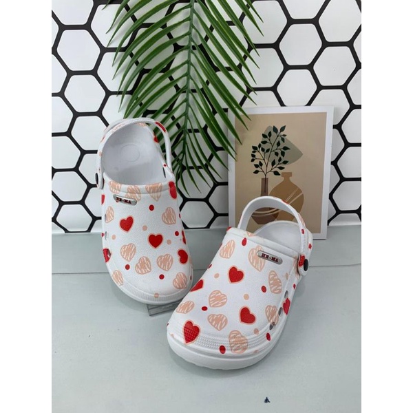 sandal Baim Motif love Merah Hema dewasa wanita