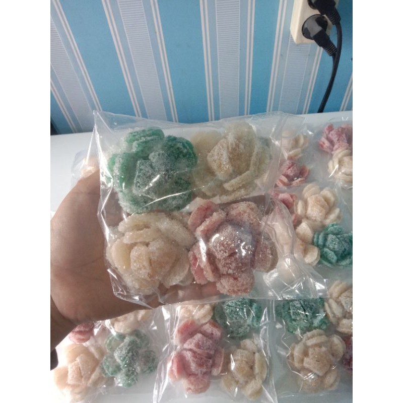 

READY | HALAL | MAKANAN SEHAT MANISAN BUAH PALA BUNGA ISI 4 PCS BERAT 200 gr