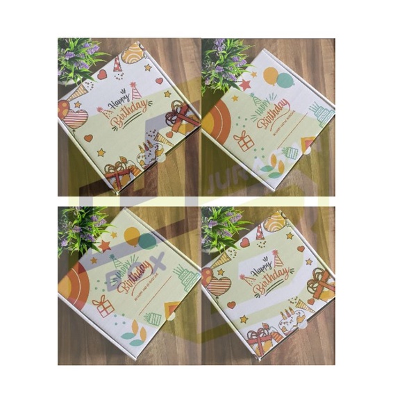 

Kardus Pizza 21x21x4,5 cm LS Karton/Box/Polos/Hampers/Baju