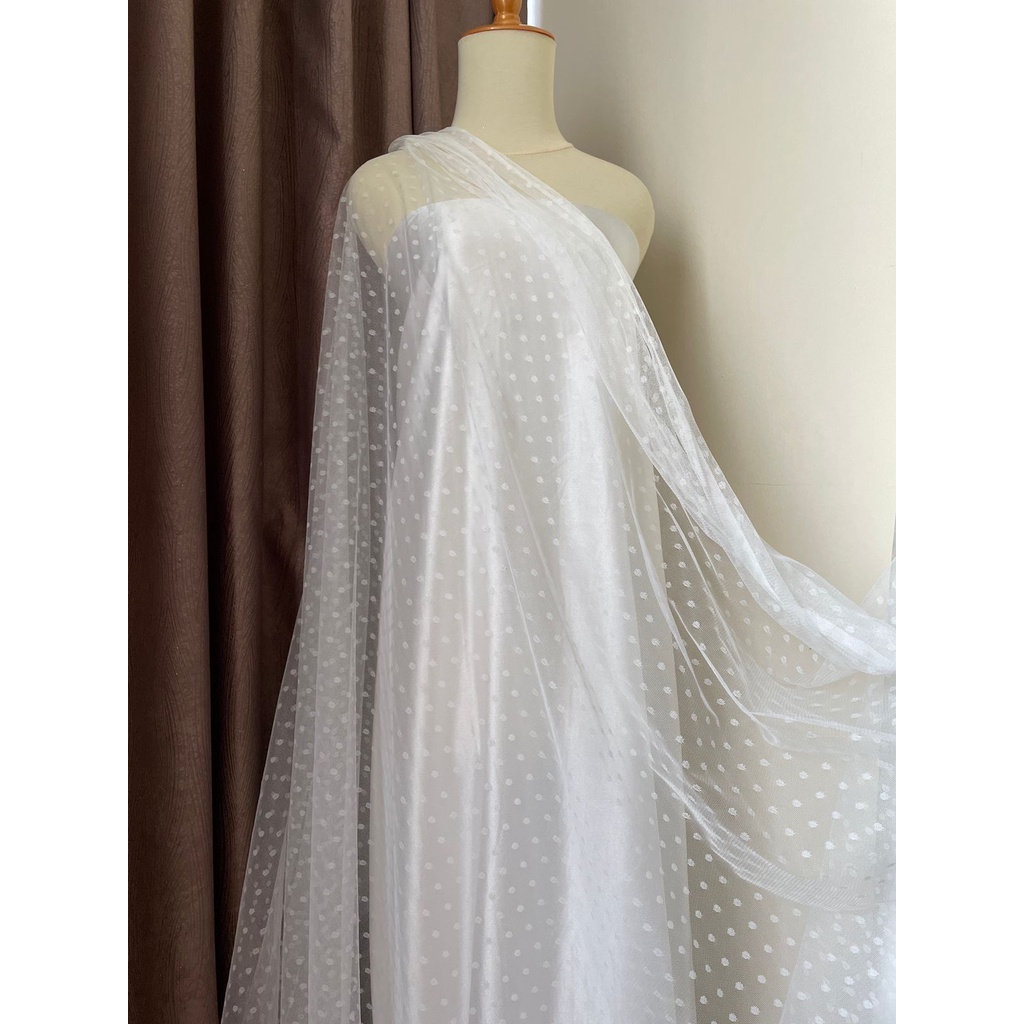 Bahan Kain Tile Tille Tule Tulle Dot Dotty Warna Putih Tulang Broken White