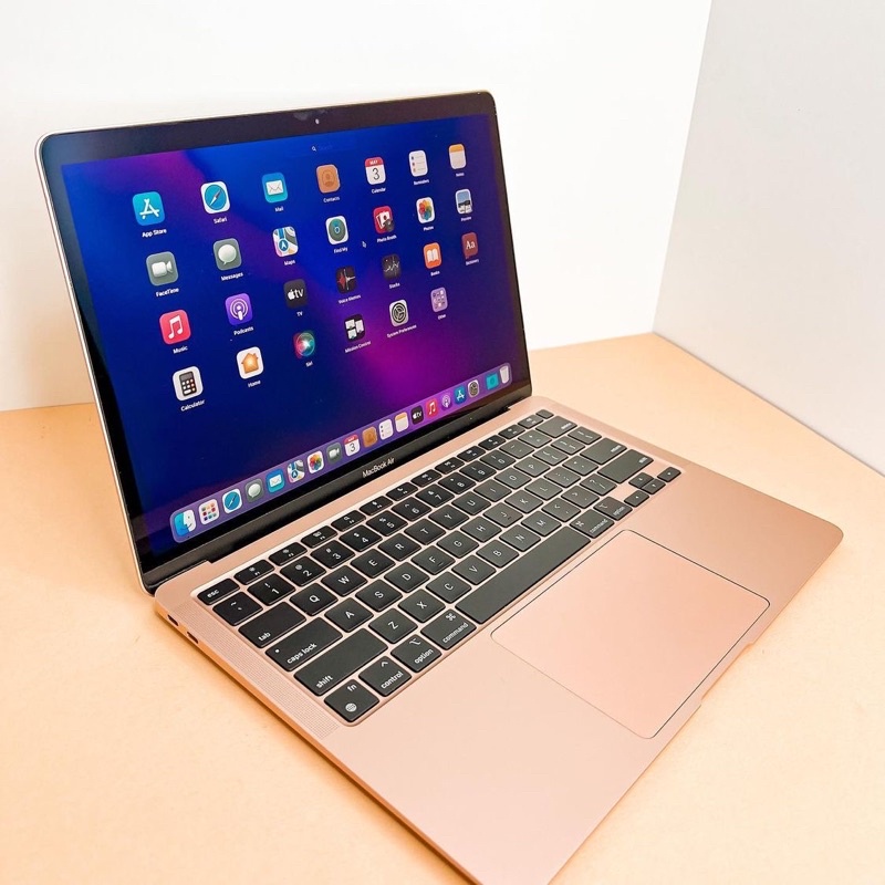 Macbook Air Retina 13 inch 2018 // 2019 Ram 8Gb Ssd 128/256gb Dual Core intel i5