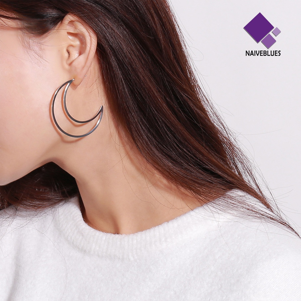 Anting Stud Bentuk Bulan Besar Model Hollow Untuk Wanita