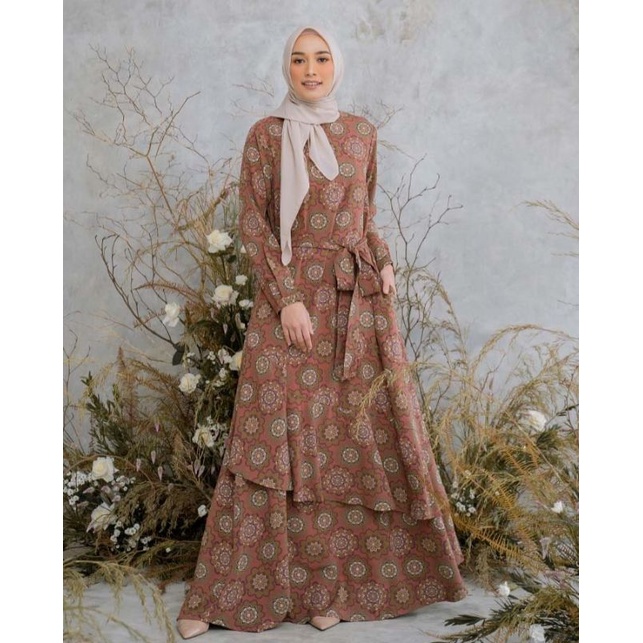 SAIRA DRESS BY HEAVEN LIGHTS