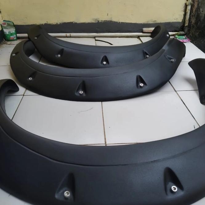 Over Fender Kijang Kapsul