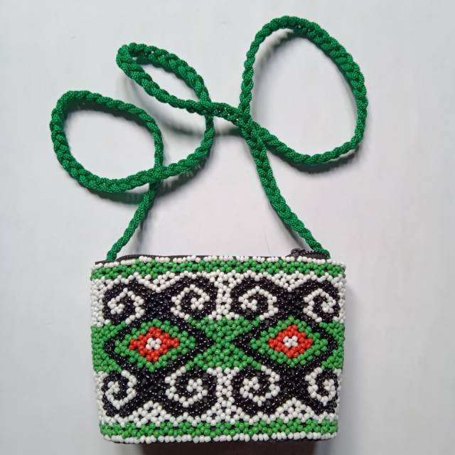 Tas manik selempang motif dayak khas banjar ukuran kecil/ oleh oleh khas kalimantan