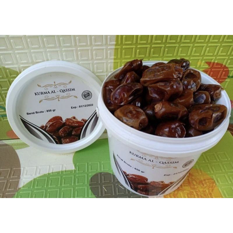 

Kurma Ember Al Qassim