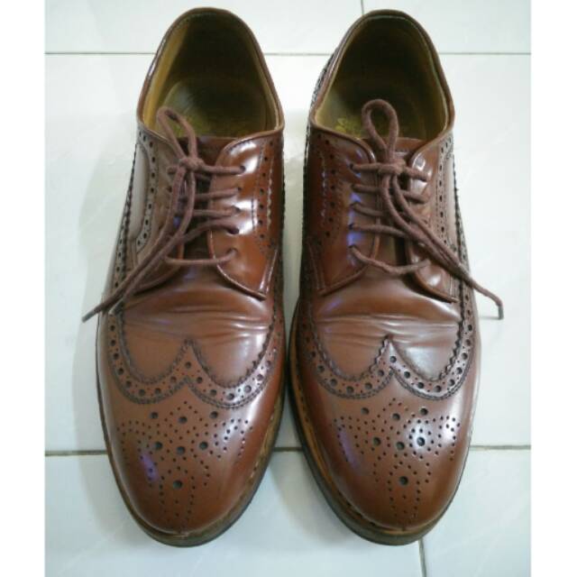 Sepatu Sagara Capital