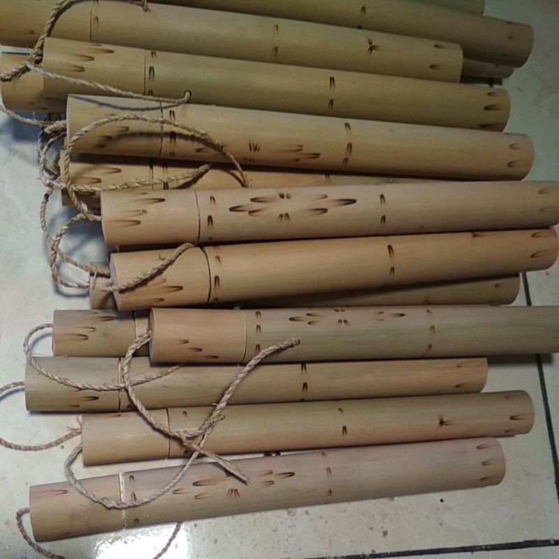 Bambu undangan gulung / bambu saja