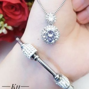 Titanium Set Kalung dan Gelang Wanita KG826