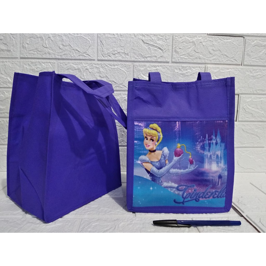 TAS SPUNBOND NK Seri Princess Goodie Bag Souvenir Ulang tahun anak goody ultah karakter GROSIR-Cinderella Ungu/Biru