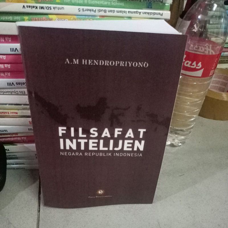 filsafat intelijen