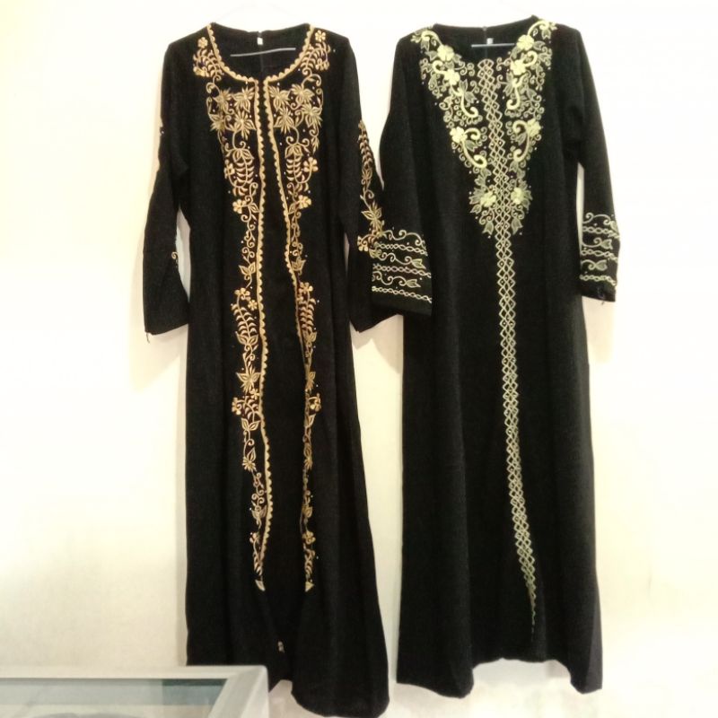 abaya hitam bordir bunga