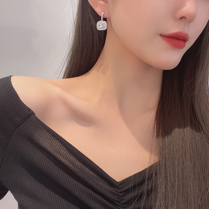 Anting Tusuk Bahan Sterling silver 925 Hias Zircon Untuk Wanita