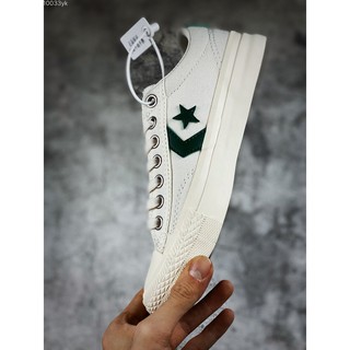 Sepatu  Sneakers Model  Converse  courtlandt untuk Pria 