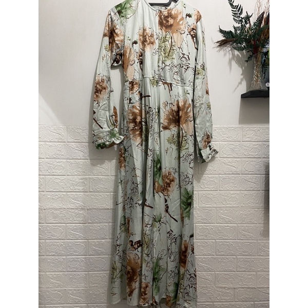 Dress Satin (Preloved)