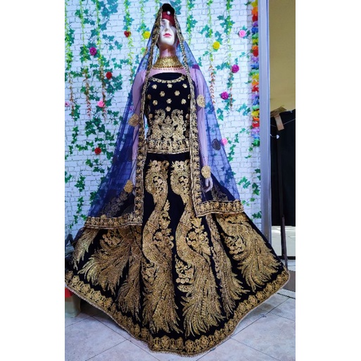 lehenga beludru, lehenga Velvet, lehenga merak
