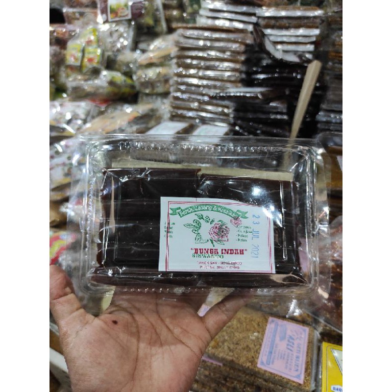 

JENANG HITAM OLEH OLEH SOLO DODOL JENANG HITAM