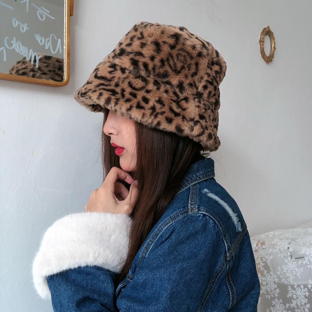 Topi Nelayan Motif Print Leopard Bahan Plush Gaya Retro