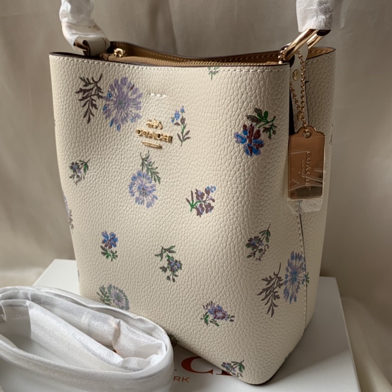 COACH SMALL TOWN BUCKET BAG WITH  DANDELION FLORAL PRINT ( 2310)