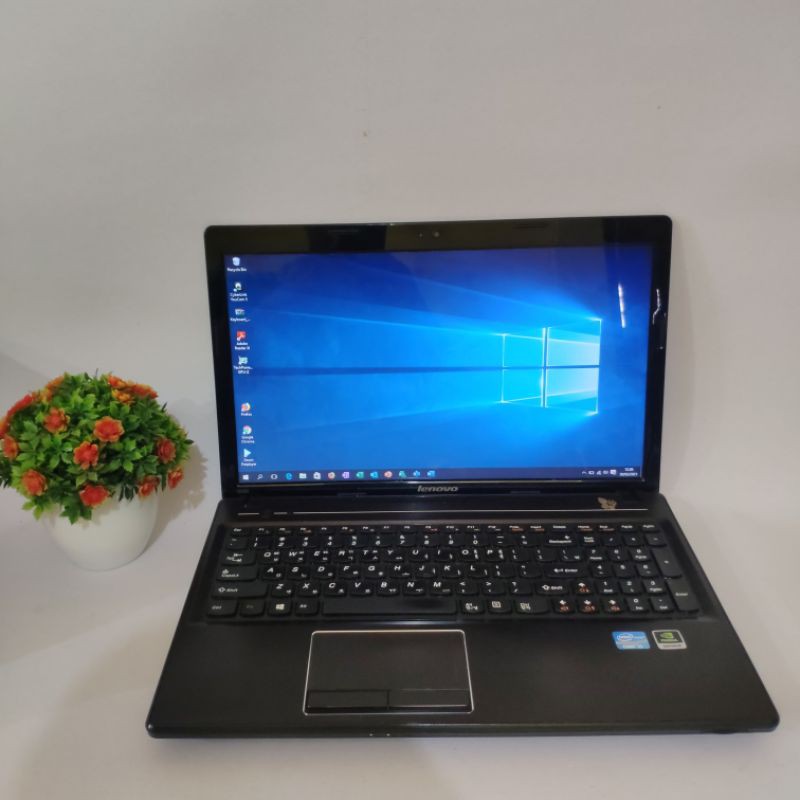 Laptop Gaming lenovo Ideapad g580 - core i5 - ram 8gb - Dual Vga Nvidia GeForce GT