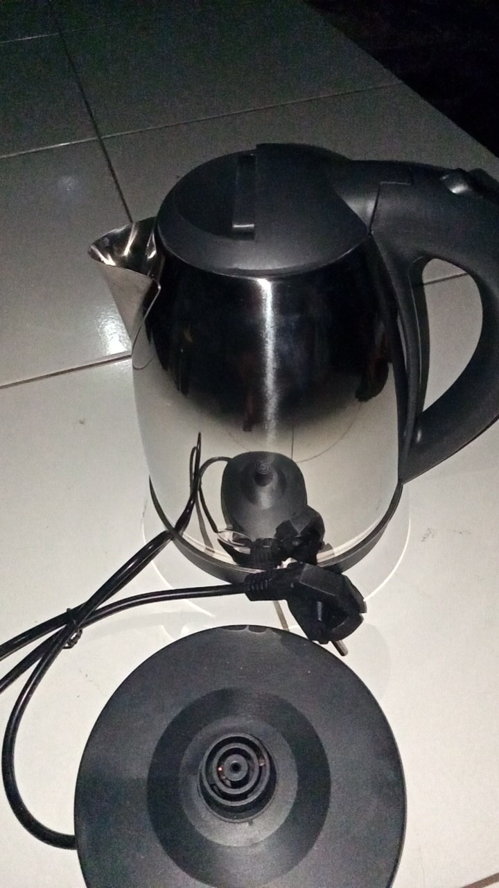 Teko Listrik 1.8l Kettle Electric 350w Pemanas Air Utk Kopi Teh / Teko Lipat Travelling