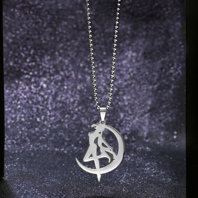 Kalung Desain Sailor Moon Gaya Hip Hop