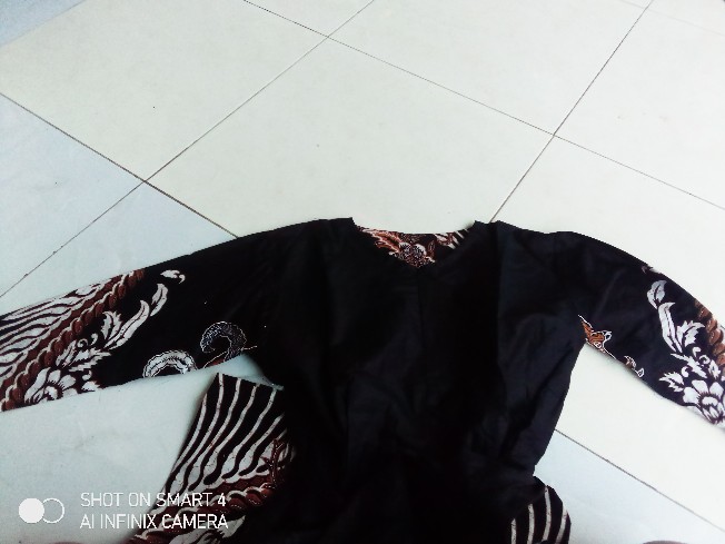 Sriwedari Gamis Batik Modern Standar_jumbo Busui Friendly Resleting Depan