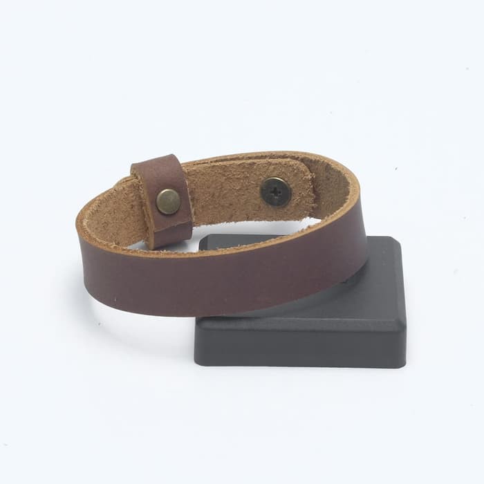 gelang simple kulit asli warna coklat CH - leather bracelet - PHAC191