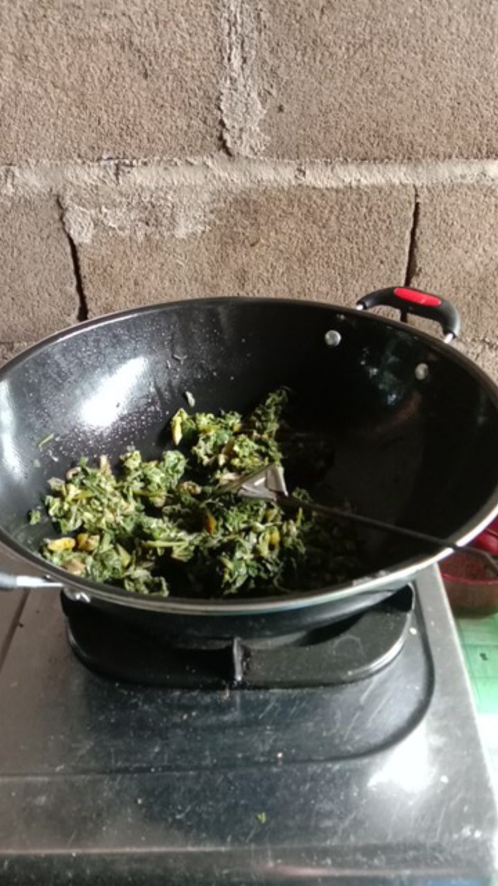 Paket Hemat Wajan Teflon Gagang Merah 32cm  Anti Lengket Alat Masak Yang Aman Digunakan Termurah