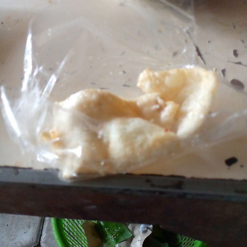 

KRUPUK BAWANG KERING SIAP GORENG