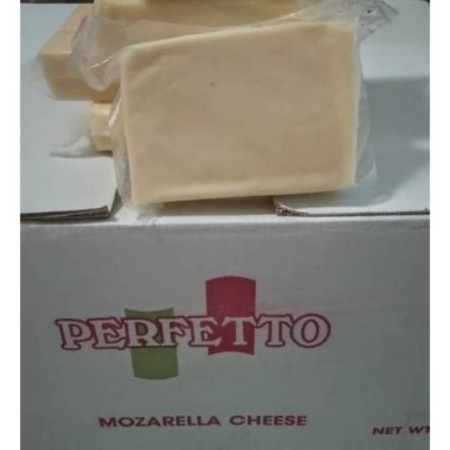 

Mozarella cheese PERFETTO / Keju Mozarella Perfetto repack 250gr