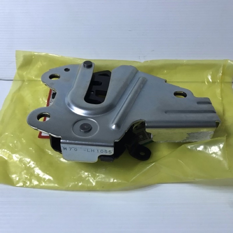 Seat Lock Jok Tengah kanan kiri Honda CR-V Gen 4 2013-2017 original Honda