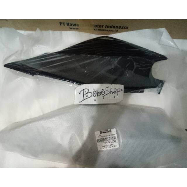 Cover body belakang kanan kiri hitam KLX BF Dtracker new original