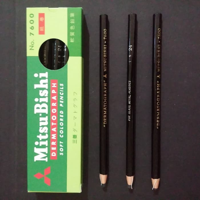 

DISKON BESAR Pencil Glass / Pensil Kaca Mitsuko Hitam