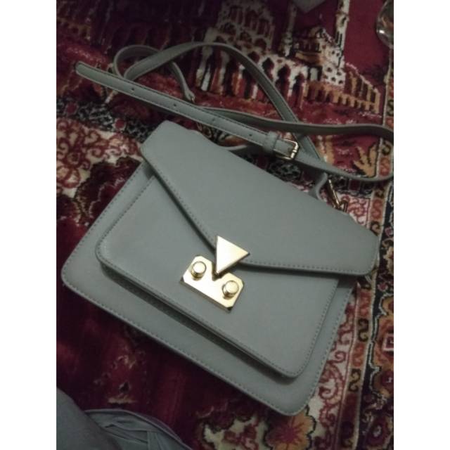 Enji by palomino sling bag GREY