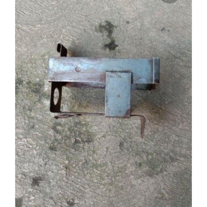 dudukan aki bravo rc100 rc80 dk