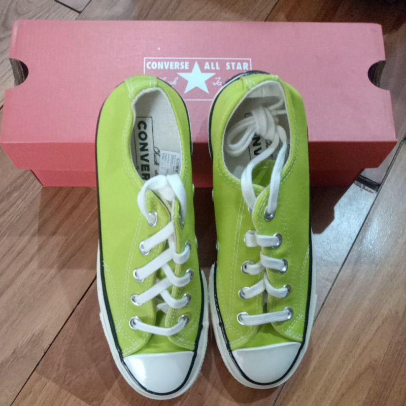 Sepatu Converse 172142C