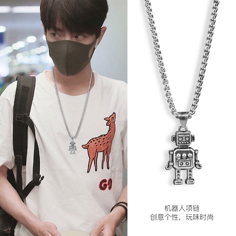 Kalung Dengan Liontin Robot Campuran Bahan Titanium Steel Tahan Air Tidak Pudar Untuk Pria Dan Wanita