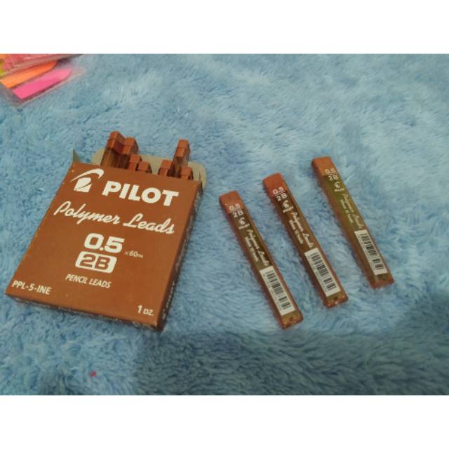 

Isi pensil mekanik 0,5