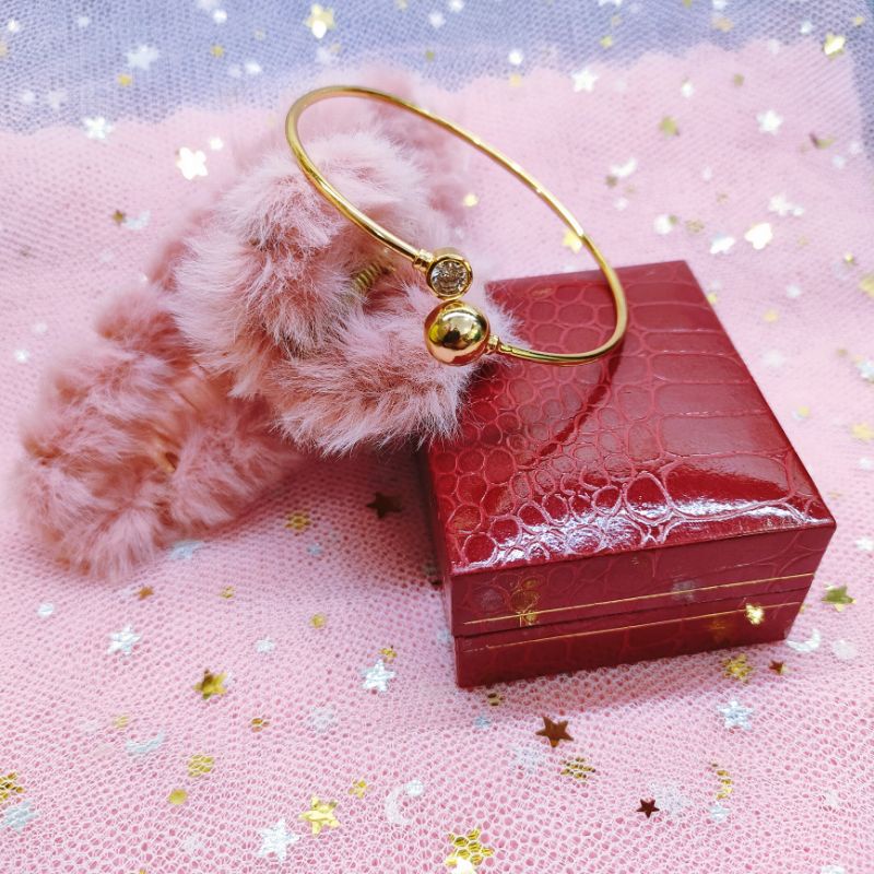 Gelang Bangle Wanita Titanium Anti Karat Lapis Emas 320911