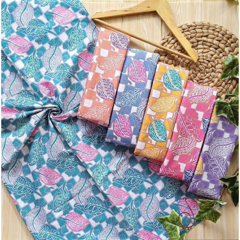 Kain Batik Pekalongan motif daun