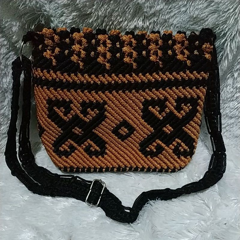 Tas kalimantan/toraja tali bisa panjang pendek / tas rajut / tas selempang