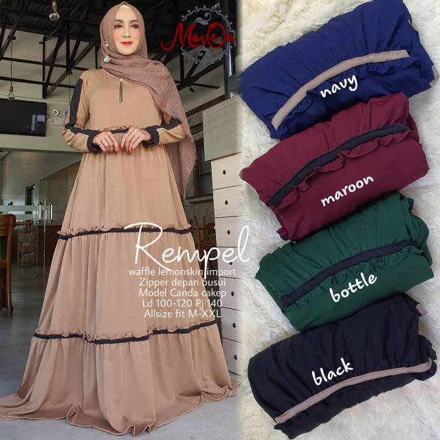 Gamis Wanita bergaris