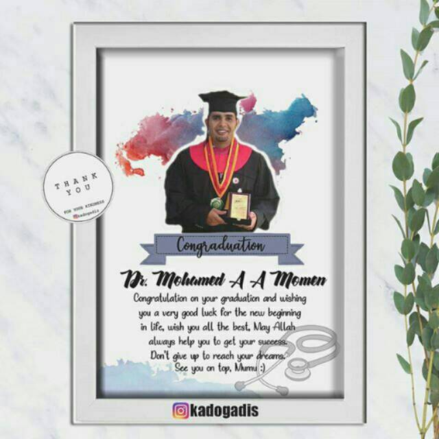 

Gift Graduation / Kado Wisuda Mahasiswa /