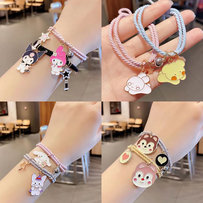 2pcs Gelang Tali Elastis Dengan Liontin Boneka Smiley Bahan Metal Untuk Pasangan