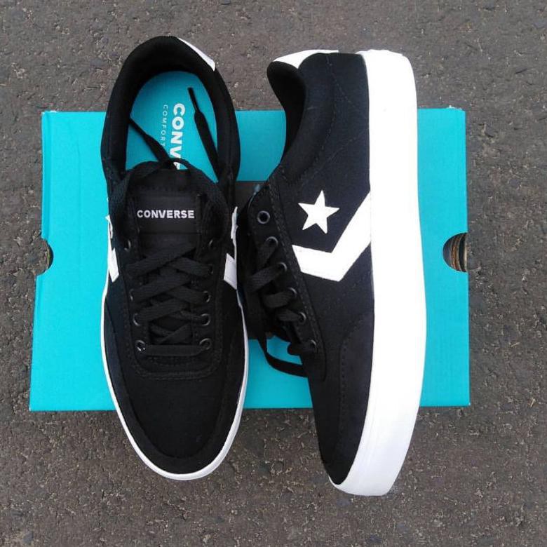 ( BISA COD) CONVERSE COURTLANDT OX "BLACK WHITE" ORIGINAL BNIB 100% TERUJI Kode 1449