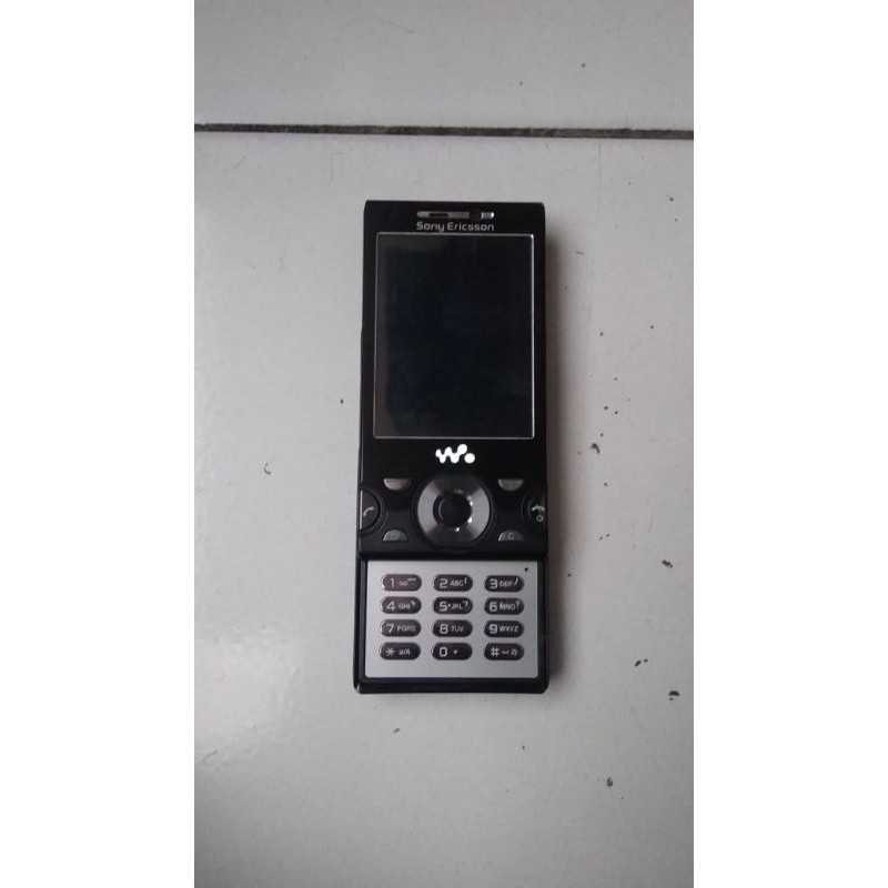 Hp jadul sony ericsson w995