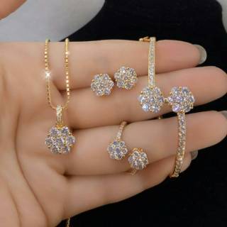 Perhiasan Swarovski Perhiasan Set Berlian Kalung Gelang