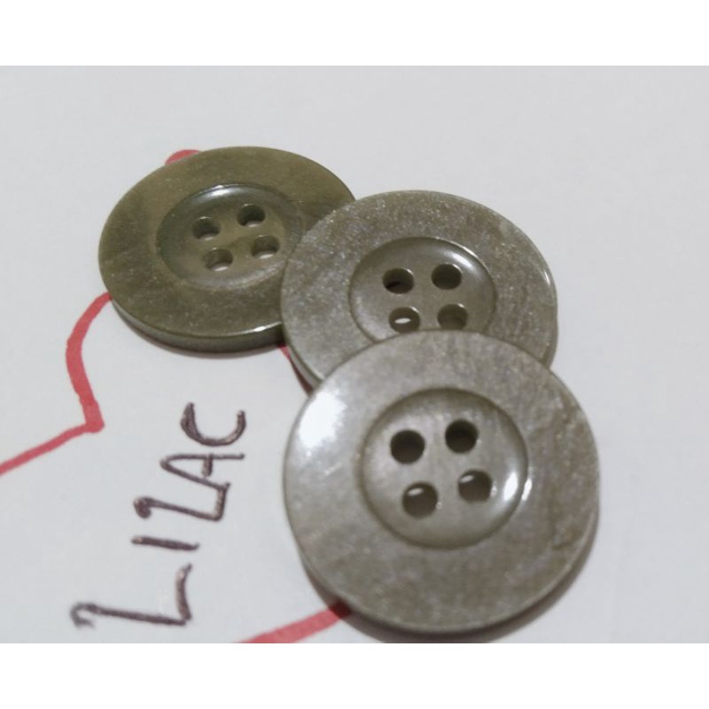 (12 Biji) KANCING BAJU PLASTIK WARNA UKURAN 21 MM